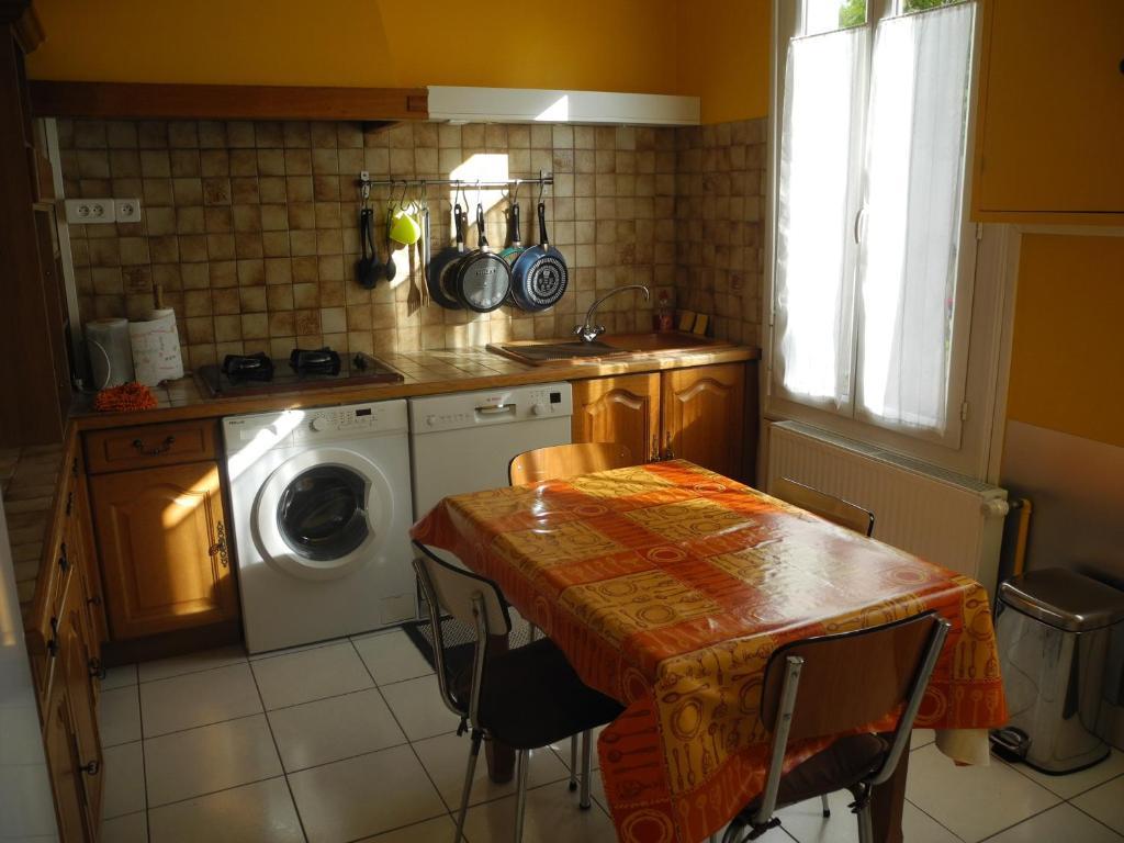 Les Vergnes Mancelles Le Mans Bagian luar foto